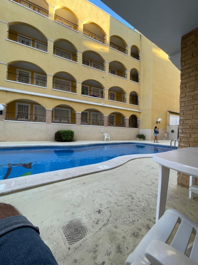 Casa Amarela Guesthouse, Алгорфа Екстериор снимка