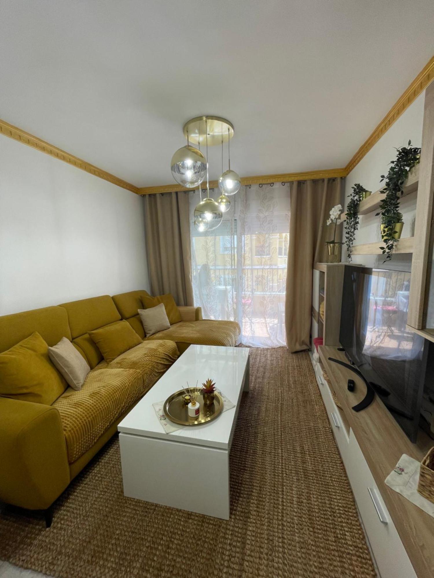 Casa Amarela Guesthouse, Алгорфа Екстериор снимка